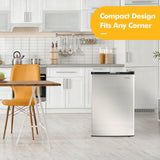 3 立方英尺紧凑型立式冰箱，带不锈钢门 3 Cubic Feet Compact Upright Freezer with Stainless Steel Door