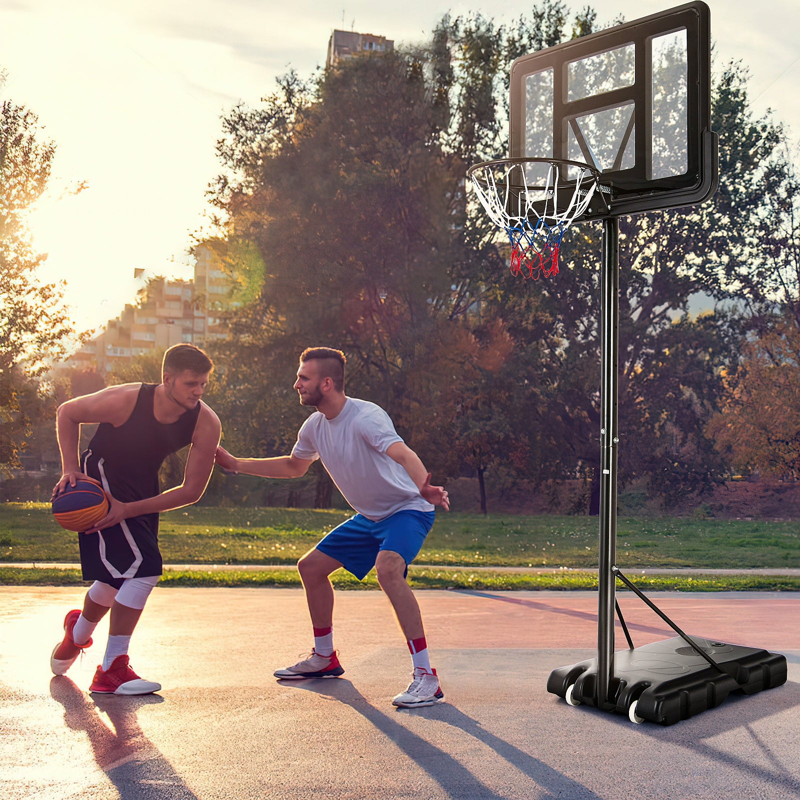 带防碎篮板轮的可调节便携式篮球架 Adjustable Portable Basketball Hoop Stand with Shatterproof Backboard Wheels