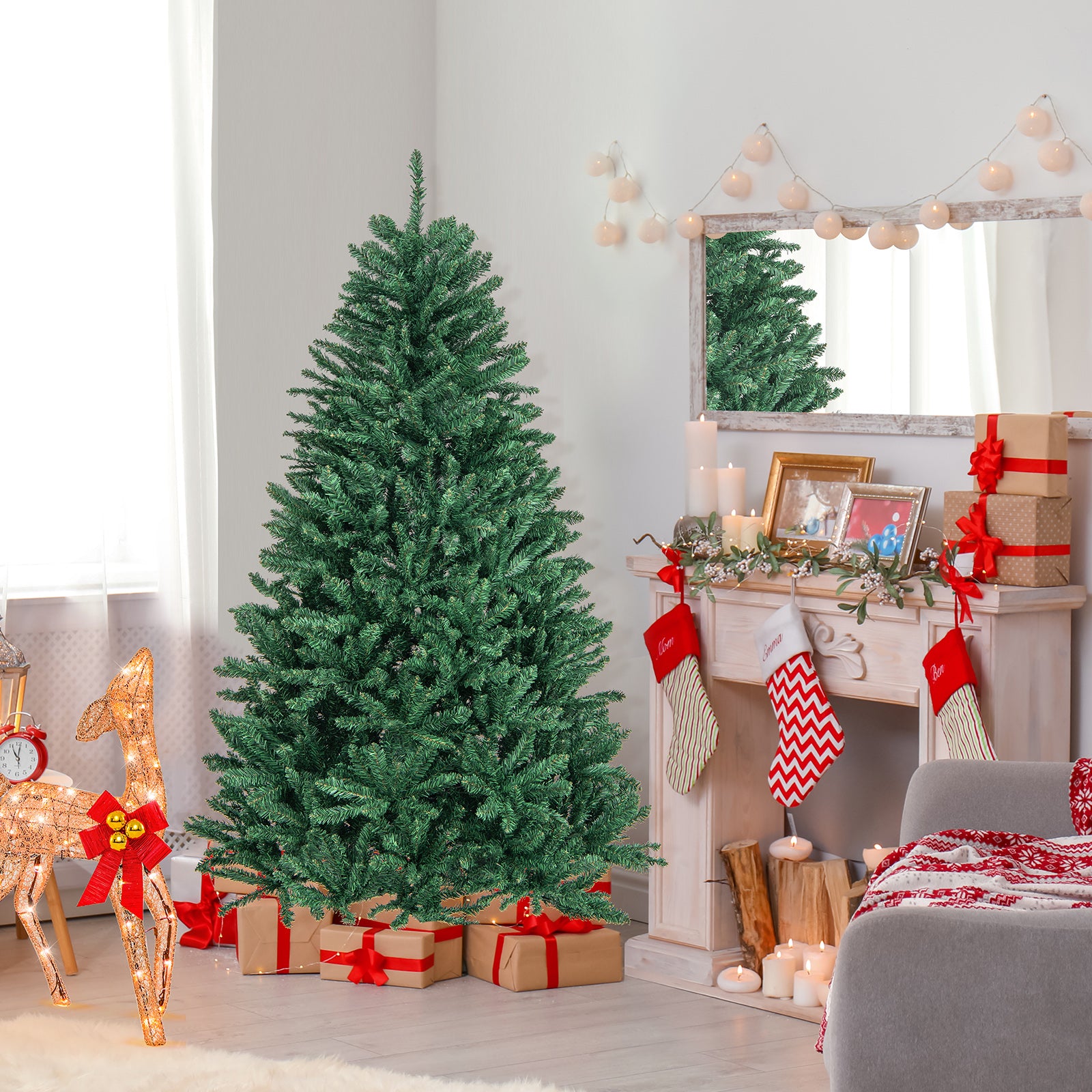 6 英尺铰链式人造圣诞树，带实心金属支架 6 Feet Hinged Artificial Christmas Tree with Solid Metal Stand