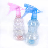 Plastic watering can 450ml (three colors and styles will be shipped randomly) 